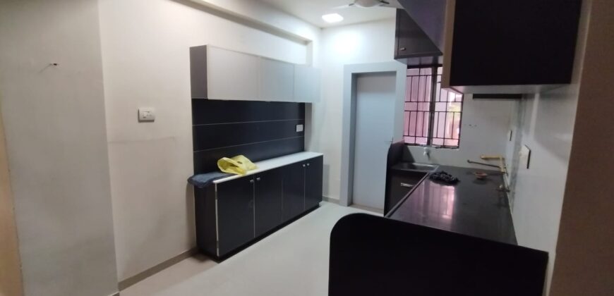 3BHK Semi Furnished Flat For Sale in Nikol, Ahmedabad