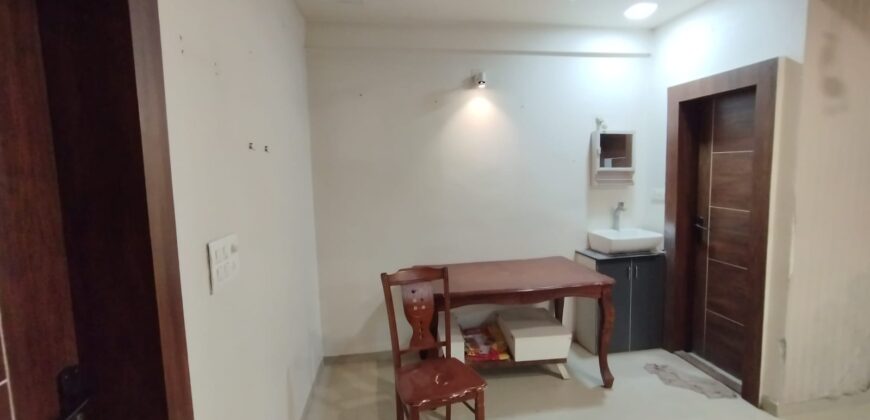 3BHK Semi Furnished Flat For Sale in Nikol, Ahmedabad